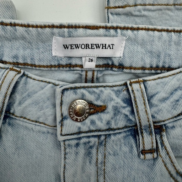 We Wore What High Rise Curvy Crop Straight Leg Jean - Super Light Wash - Size 26 - Picture 8 of 13